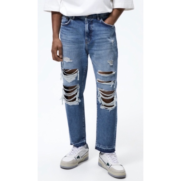 Zara Other - Zara RIPPED TAPERED FIT JEANS Light Blue 31